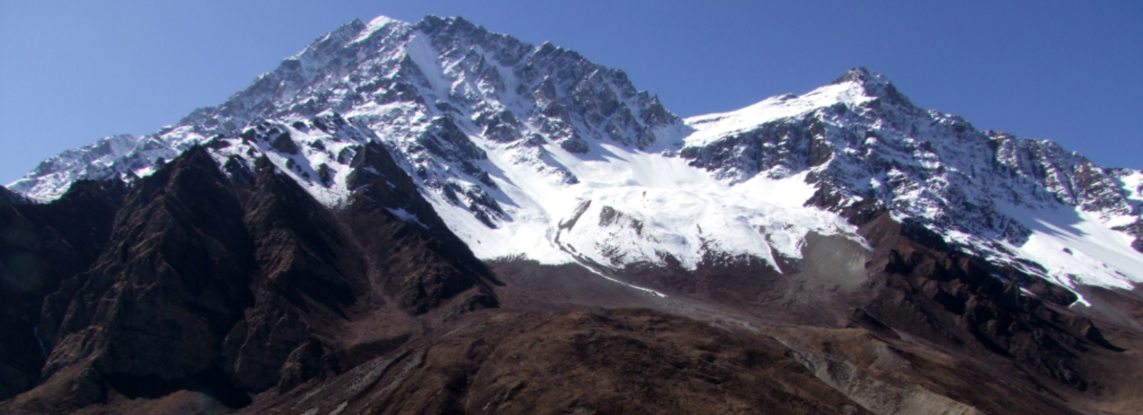 Pisang Peak Climbing